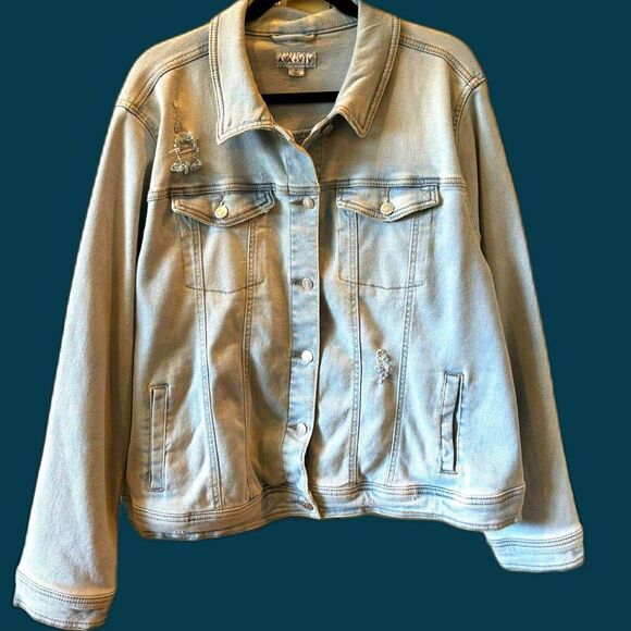 Ava & Viv Distress Light Blue Denim Jacket - Size 2X - Picture 1 of 4